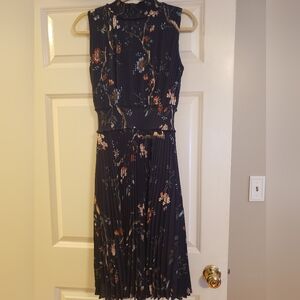 Womans Nanette Lapore Navy Floral Dress Size 6